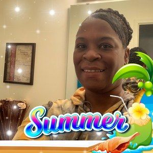 Meet your Posher, Carolyn